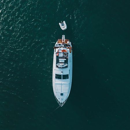 Discoverboat - Pita - Exclusive Boat&Breakfast 巴里 外观 照片