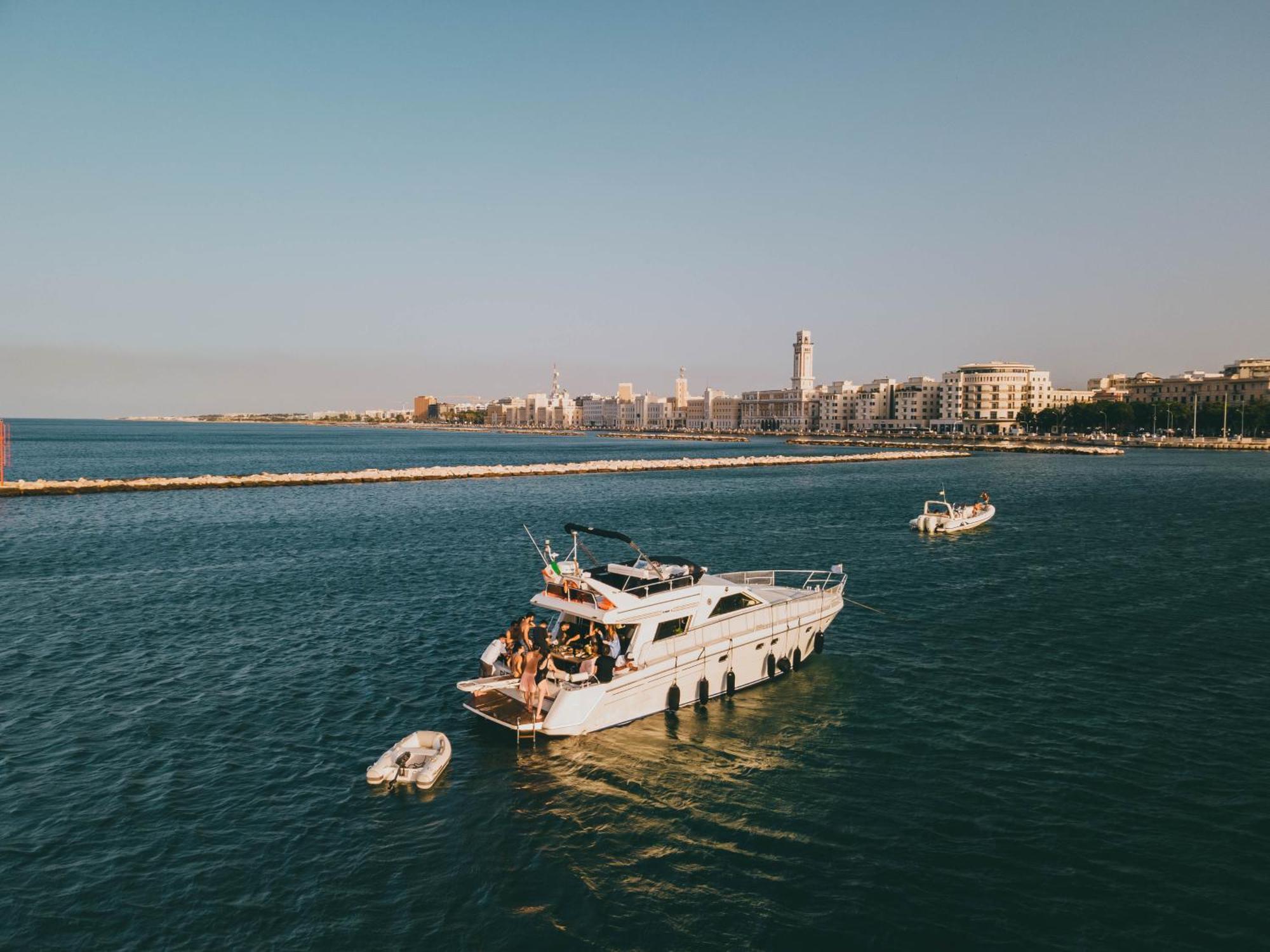 Discoverboat - Pita - Exclusive Boat&Breakfast 巴里 外观 照片